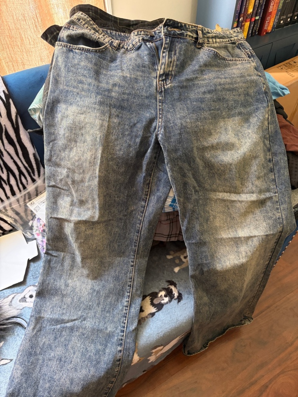 Vintage Men's Straight Jeans - Faded Blue Wash
